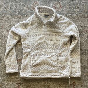 Eddie Bauer Cream and Tan Patterned Women's Top